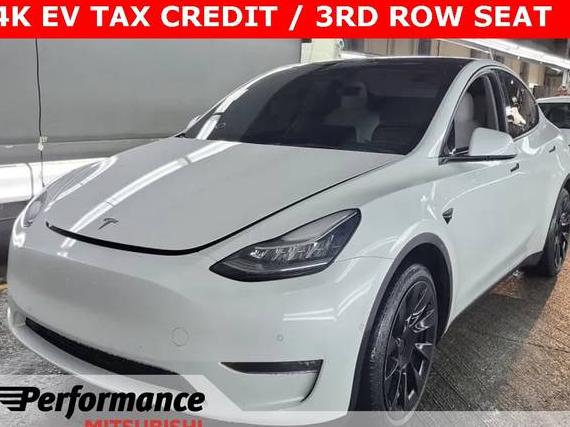TESLA MODEL Y 2021 5YJYGAEE0MF281748 image